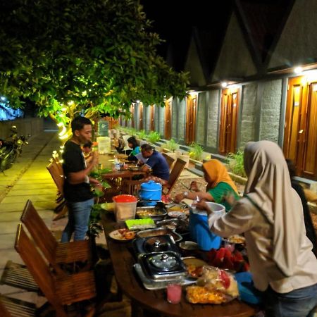 E2 Guest House Karimunjawa Exterior foto